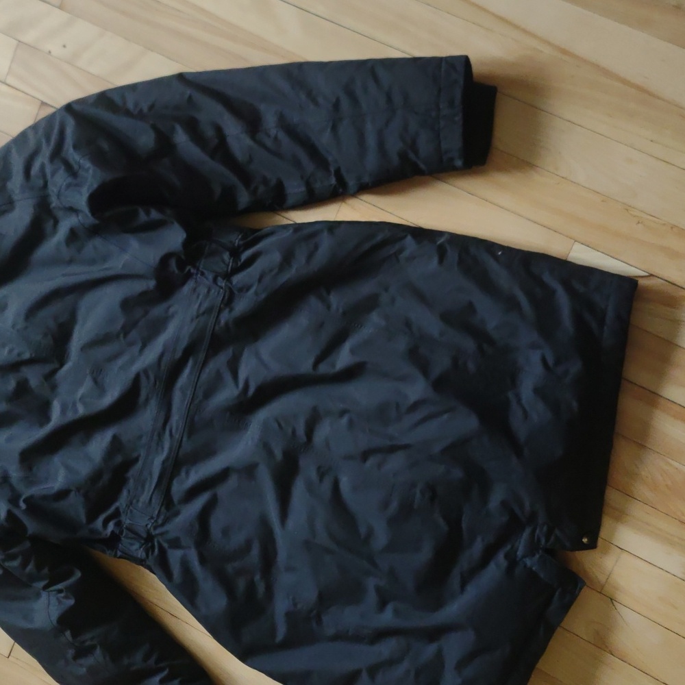 The North Face women's winter jacket - Picture 11 of 16